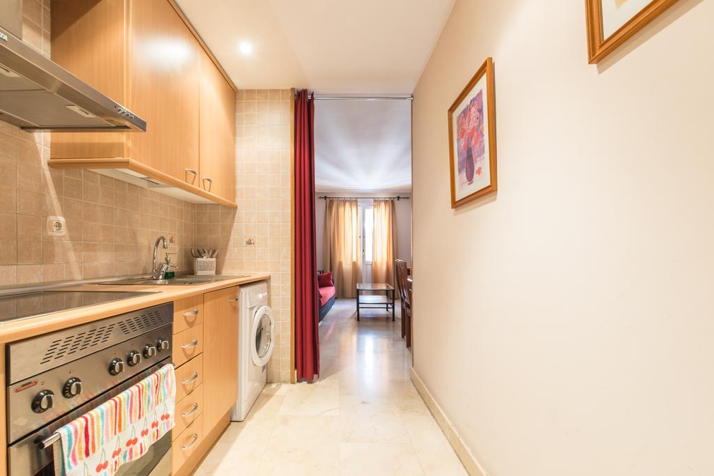 Apartamentos Caballero De Gracia Madrid Extérieur photo