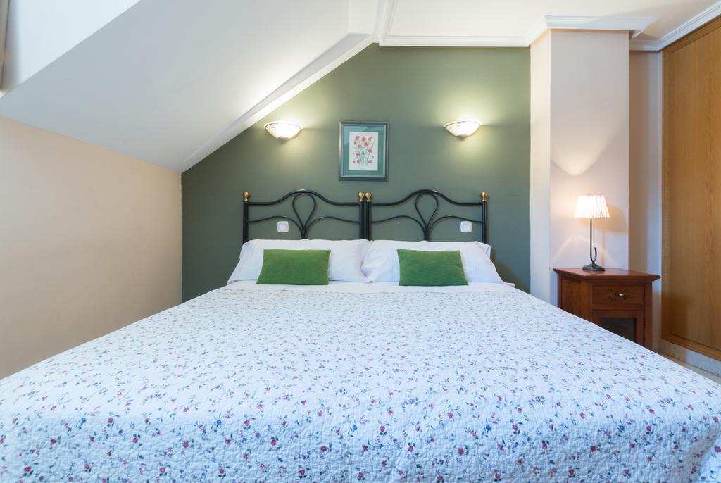 Apartamentos Caballero De Gracia Madrid Extérieur photo