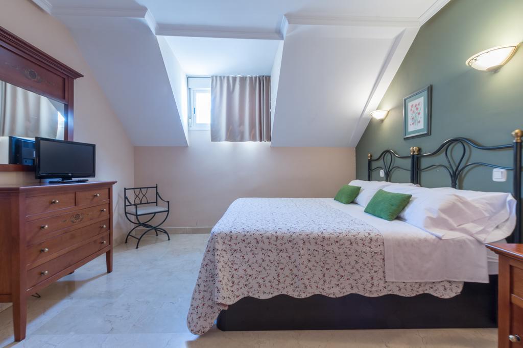 Apartamentos Caballero De Gracia Madrid Extérieur photo