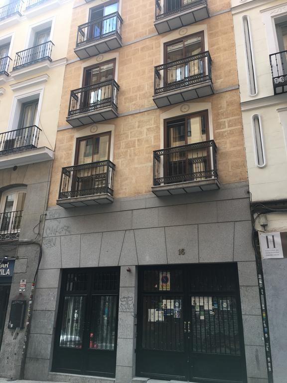 Apartamentos Caballero De Gracia Madrid Extérieur photo